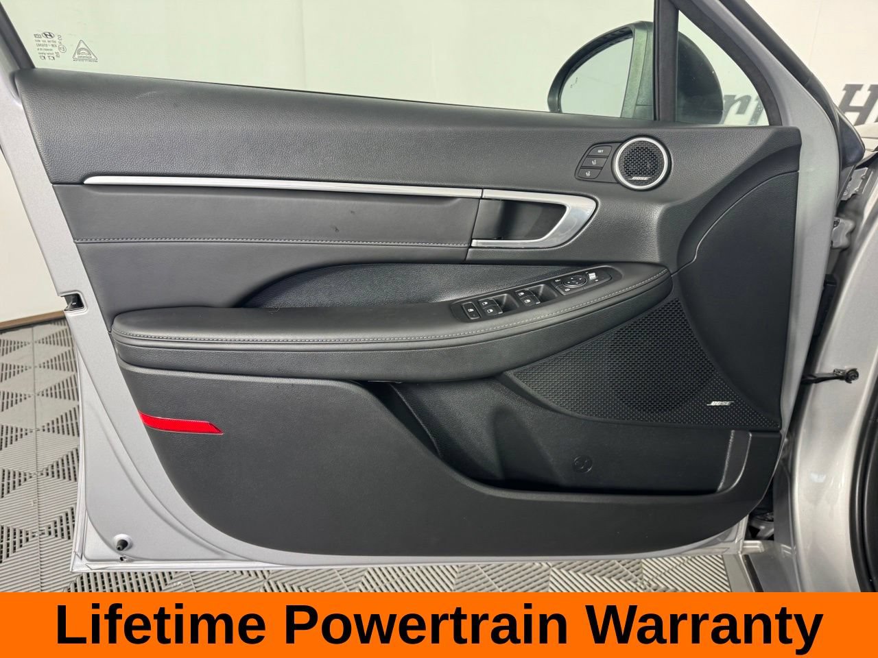 Used 2023 Hyundai Sonata Limited FWD image 11