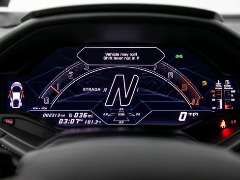 Used 2024 Lamborghini Huracan Tecnica RWD image 16