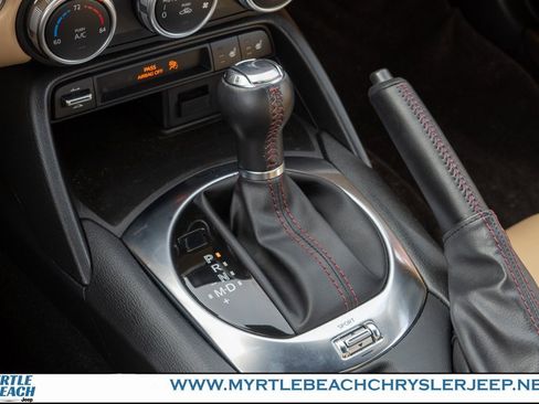 Used 2019 MAZDA MX-5 Miata RF Grand Touring image 21