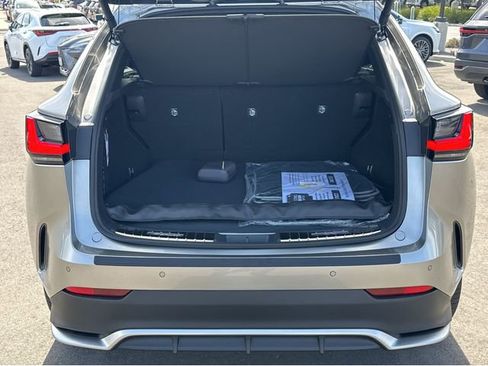 New 2026 Lexus NX 350h F Sport AWD/4WD image 19