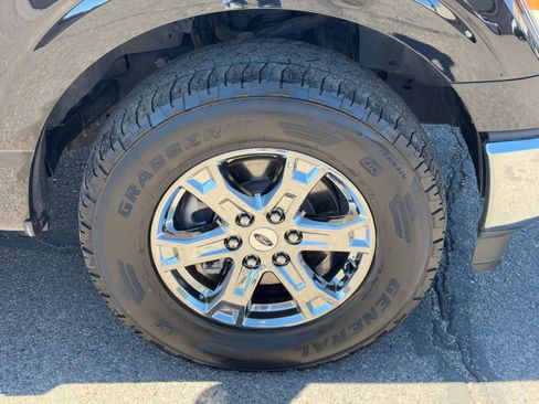 Used 2023 Ford F150 XLT w/ XTR Package image 8