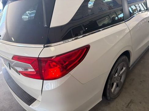 Used 2019 Honda Odyssey EX image 8