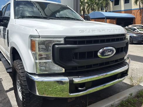 Used 2020 Ford F250 XL w/ Power Equipment Group AWD/4WD image 3