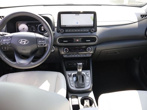 Used 2023 Hyundai Kona Limited AWD/4WD image 18