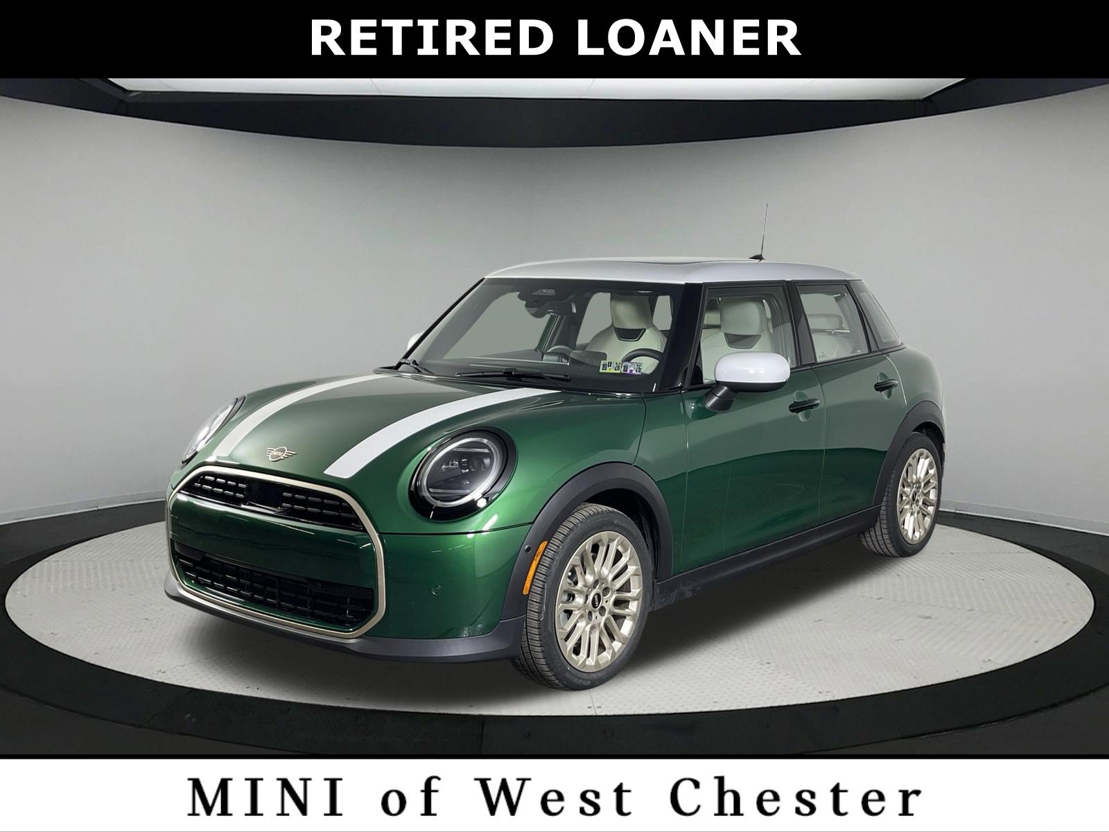 Used 2026 MINI Cooper 4-Door Hardtop FWD image 1