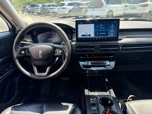 Certified 2023 Lincoln Corsair AWD w/ Rear Removable Package Tray image 25