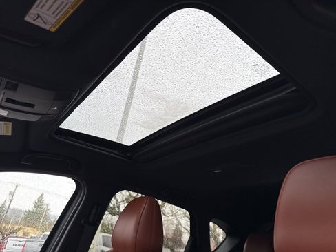 Used 2024 MAZDA CX-5 Carbon Edition image 13