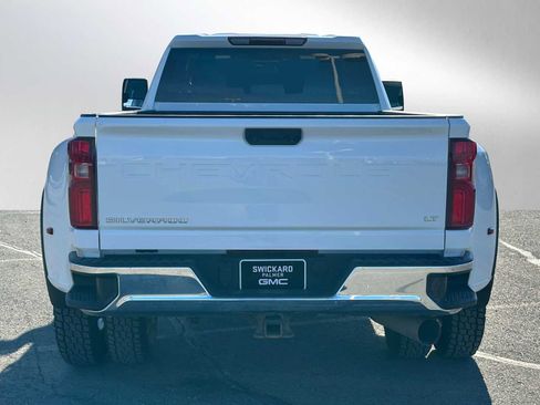 Used 2024 Chevrolet Silverado 3500 LT w/ Convenience Package image 4