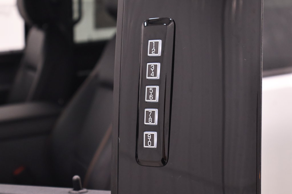 New 2027 Ford F450 Lariat AWD/4WD image 37
