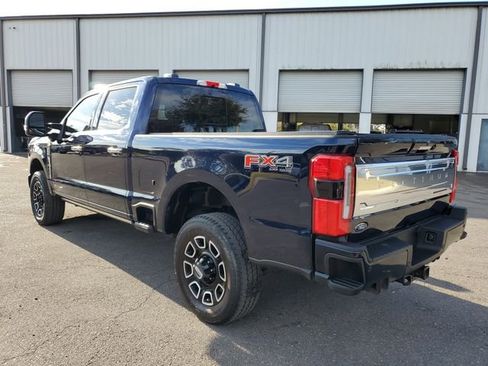 Used 2024 Ford F250 Platinum image 3