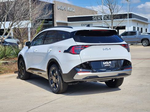New 2026 Kia Sportage SX image 3
