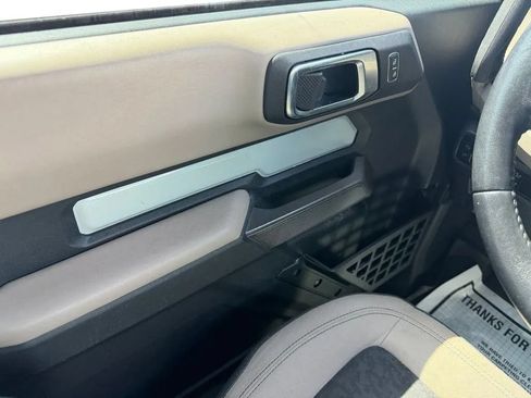 Used 2021 Ford Bronco Wildtrak AWD/4WD image 12