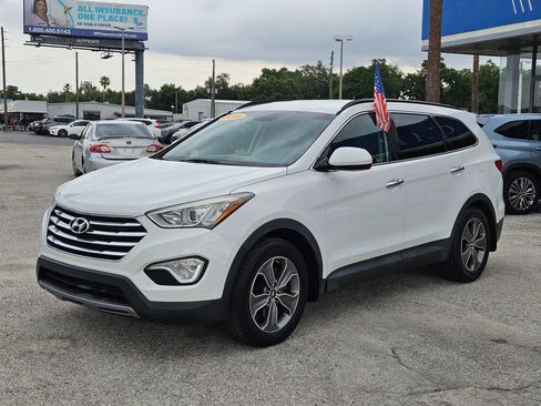 Used 2014 Hyundai Santa Fe GLS FWD image 4