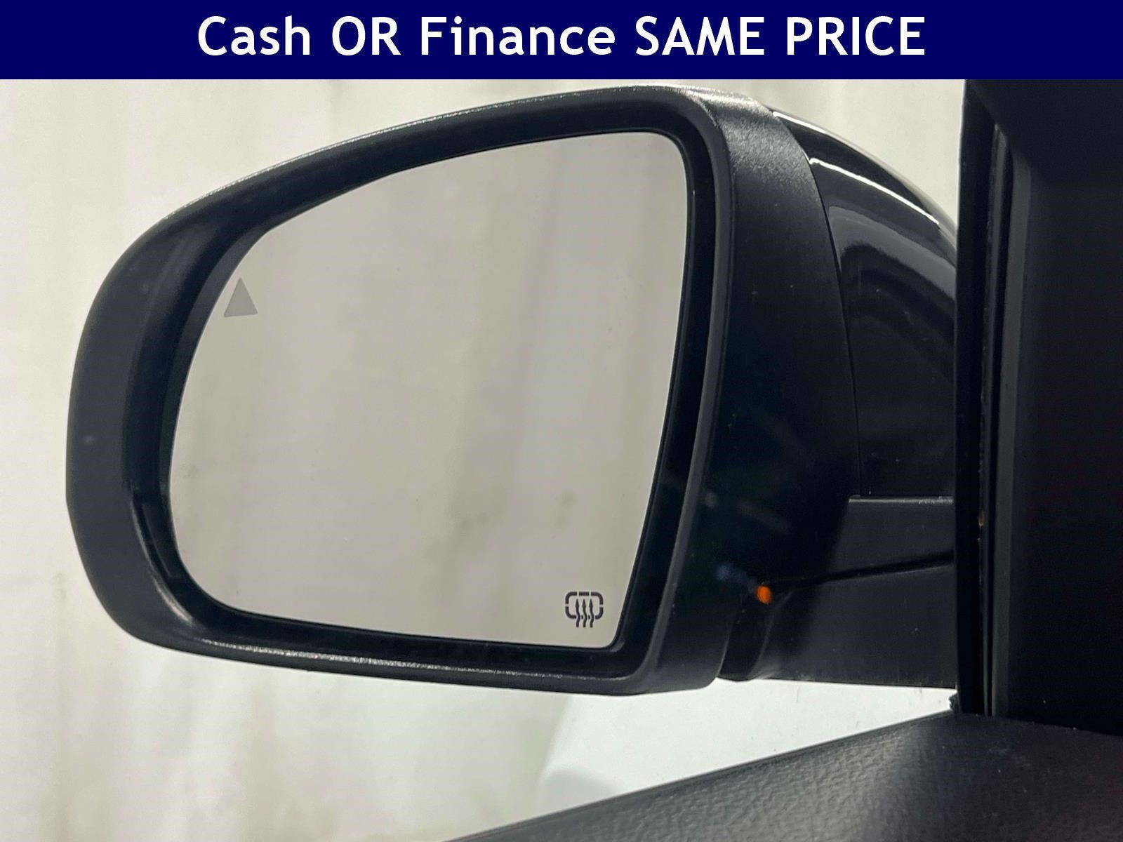 Used 2022 Jeep Cherokee Limited AWD/4WD image 19