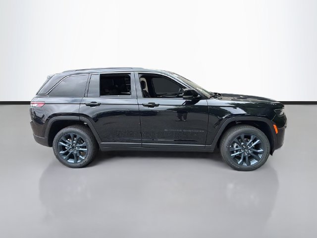 New 2026 Jeep Grand Cherokee Limited AWD/4WD image 4