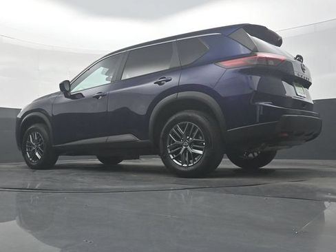 Used 2026 Nissan Rogue SV FWD image 30