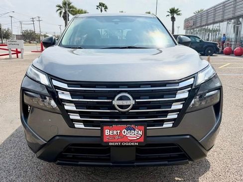 Certified 2025 Nissan Rogue S image 2