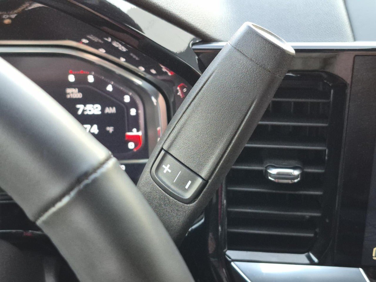 Used 2024 GMC Sierra 1500 Elevation AWD/4WD image 25