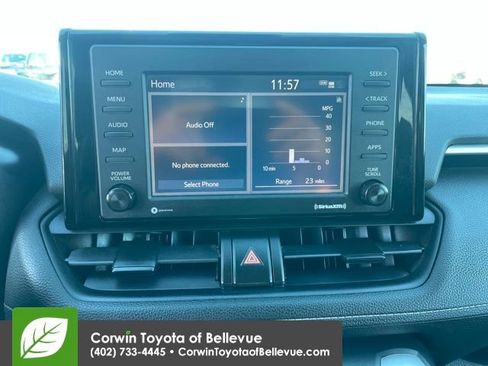 Used 2020 Toyota RAV4 XLE image 18