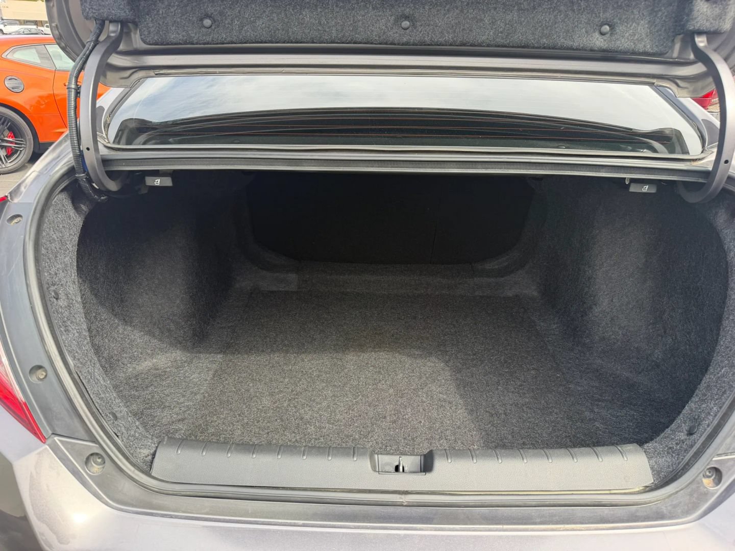 Used 2020 Honda Civic EX image 23