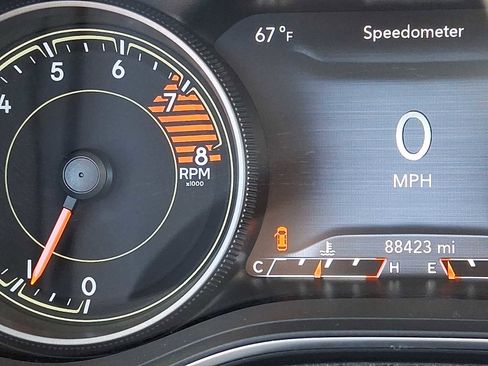 Used 2019 Jeep Cherokee Limited image 20