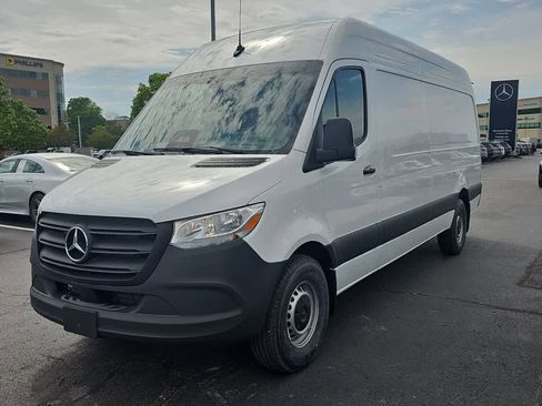 New 2026 Mercedes-Benz Sprinter 2500 image 4