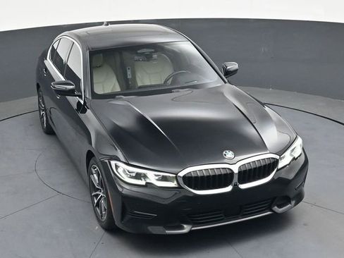 Used 2019 BMW 330i Sedan w/ Premium Package RWD image 32