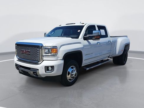 Used 2016 GMC Sierra 3500 Denali AWD/4WD image 9