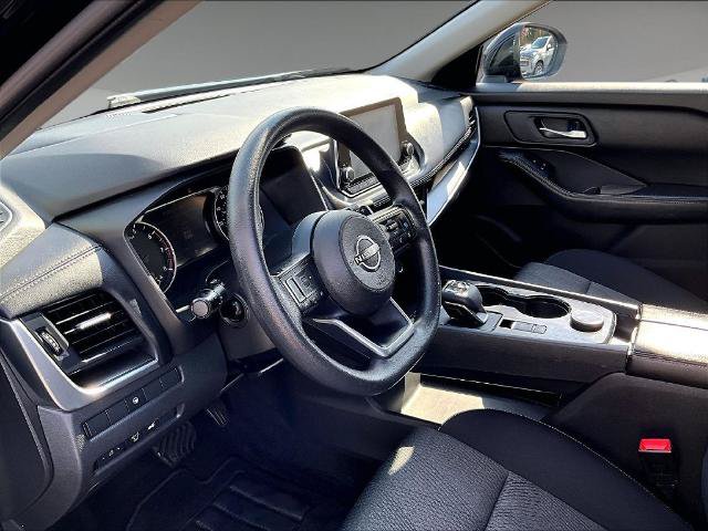 Certified 2024 Nissan Rogue SV AWD/4WD image 8