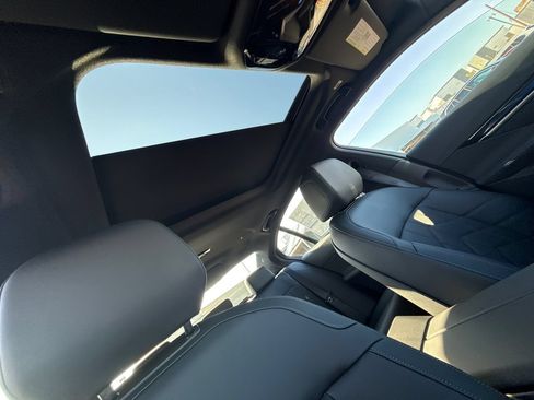 New 2026 BMW i5 AWD/4WD image 15