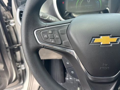 Used 2018 Chevrolet Volt LT FWD image 25