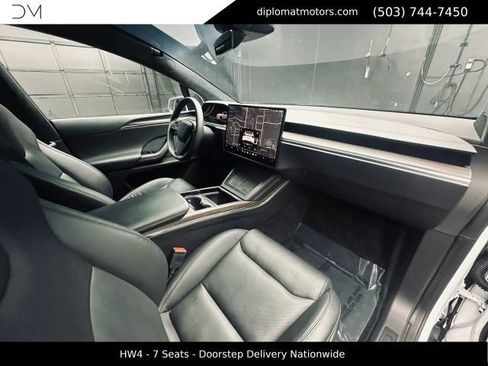 Used 2023 Tesla Model X AWD/4WD image 18