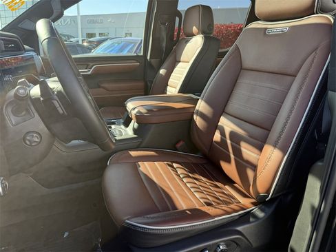 Certified 2026 GMC Sierra 1500 Denali Ultimate image 16