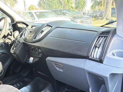 Used 2019 Ford Transit 250 148 High Roof Extended image 9