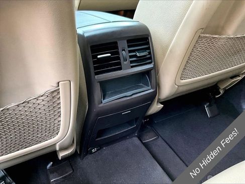 Used 2017 Mercedes-Benz GLE 350 w/ Premium 1 Package image 29