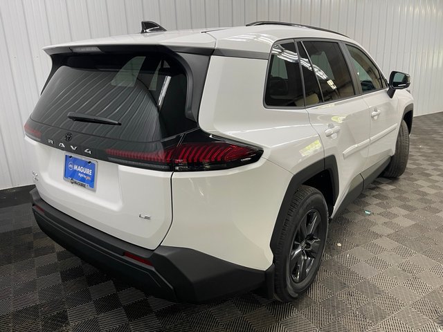 Used 2026 Toyota RAV4 LE AWD/4WD image 4