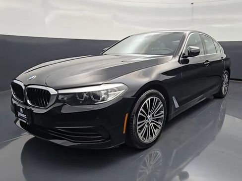 Used 2019 BMW 530i xDrive AWD/4WD image 18