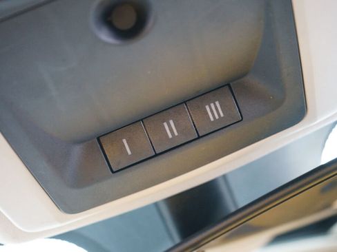 Used 2016 RAM 2500 Laramie w/ Sport Appearance Group image 22