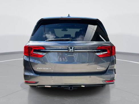 Used 2022 Honda Odyssey Touring image 5