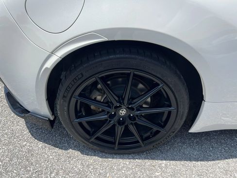 Used 2024 Toyota GR86 Premium RWD image 11