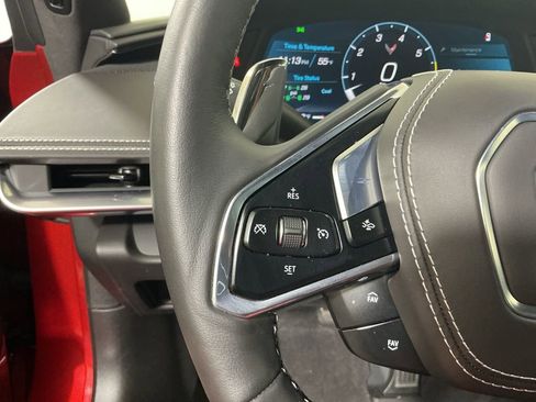 Used 2024 Chevrolet Corvette Stingray Premium Cpe image 16