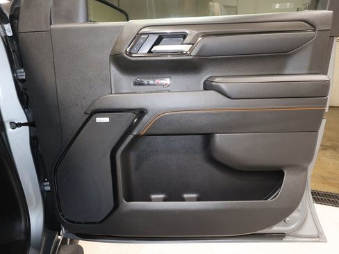 Used 2025 GMC Sierra 1500 AT4 w/ AT4 Premium Package AWD/4WD image 20