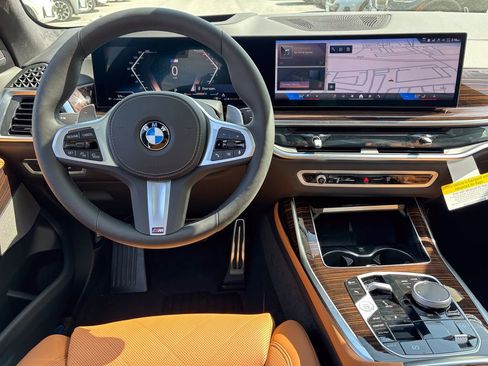 New 2026 BMW X7 xDrive40i AWD/4WD image 18
