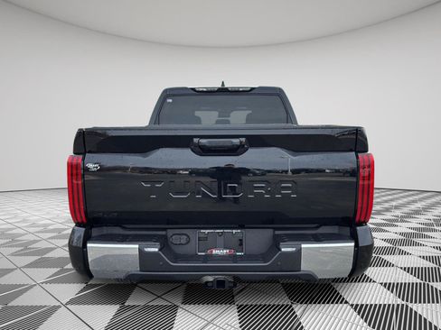 New 2026 Toyota Tundra SR5 image 8