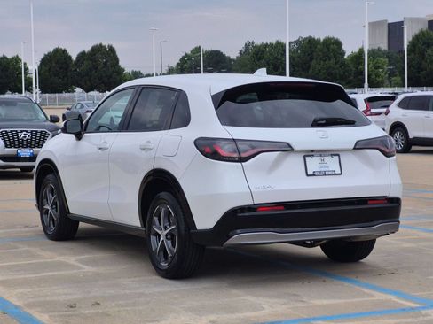 Used 2024 Honda HR-V EX-L image 8