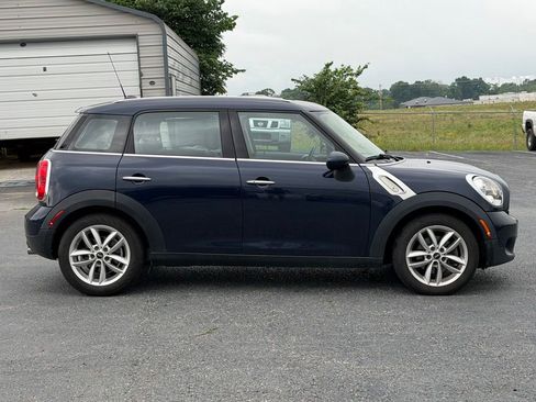 Used 2014 MINI Cooper Countryman FWD image 4