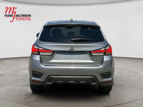 Used 2022 Mitsubishi Outlander Sport SE FWD image 6