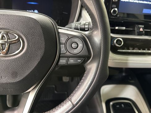 Used 2019 Toyota Corolla XSE FWD image 14