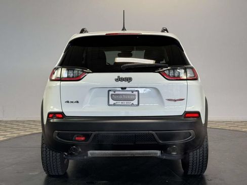 Used 2022 Jeep Cherokee Trailhawk w/ Premium Leather Package AWD/4WD image 7
