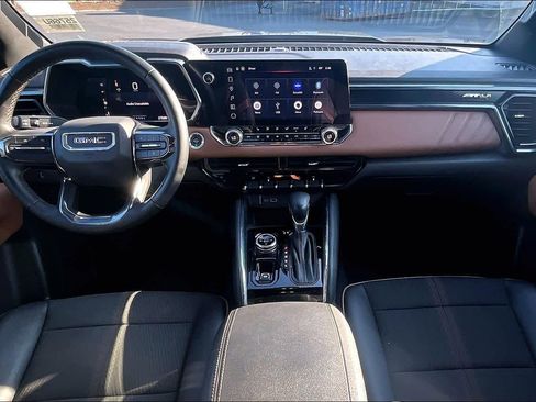 Used 2023 GMC Canyon AT4 w/ Technology Package image 16